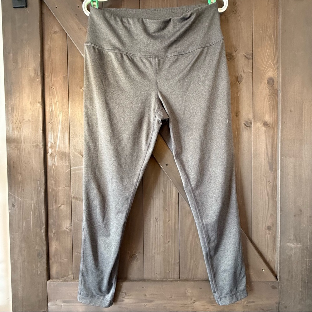 Athletic Works Women's Gray Cropped Pants